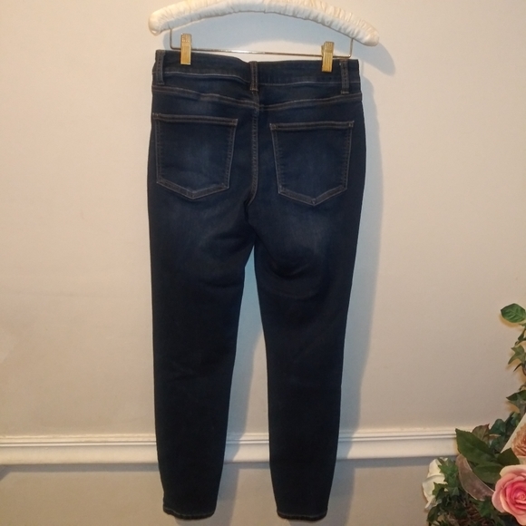 3/$18 Maurices Dark Wash Denim Jeggings - Picture 4 of 10